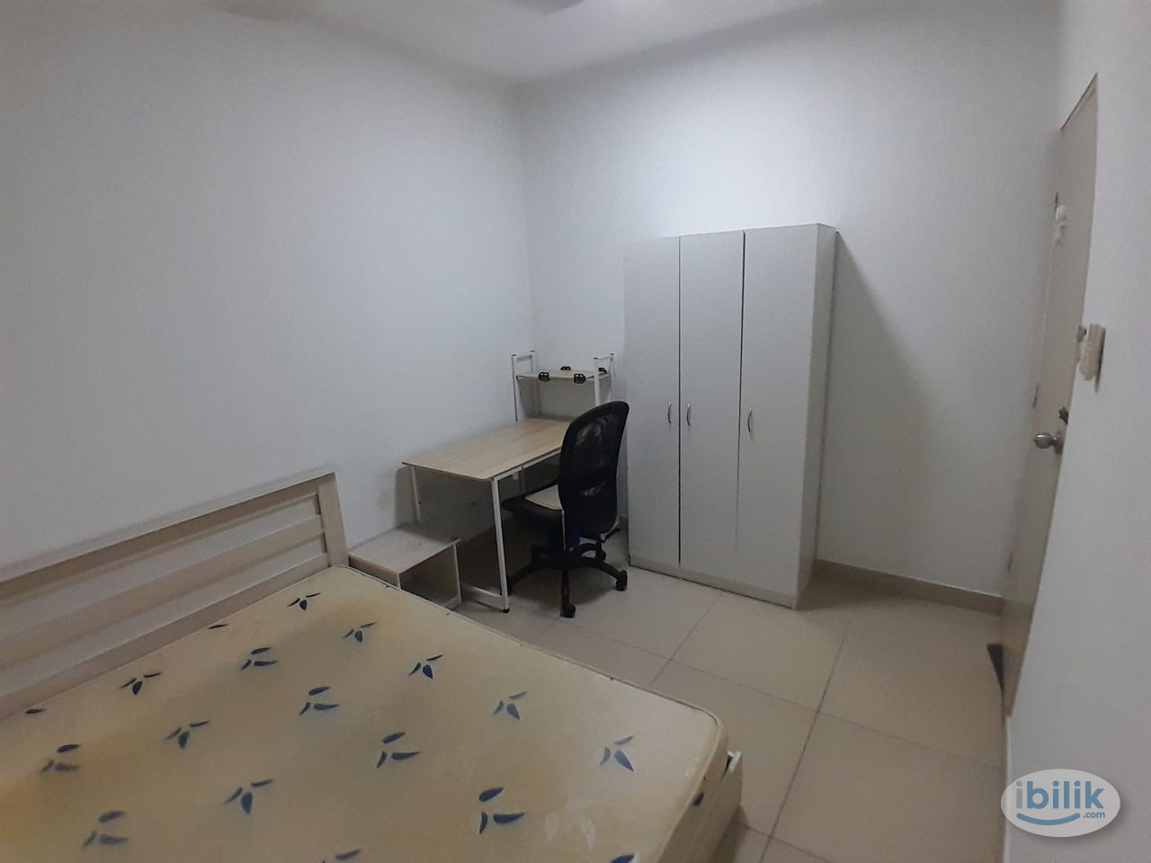 Middle Room at Pacific Place, Ara Damansara`` - Image 1
