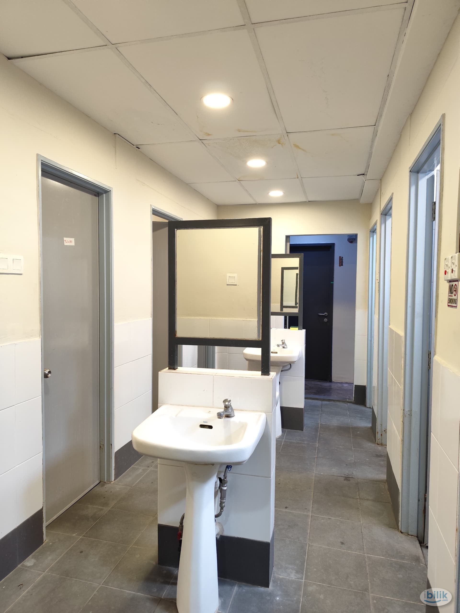 Female room at USJ21💃 0 Deposit💸 Free High Speed Wifi🌐 - Image 2
