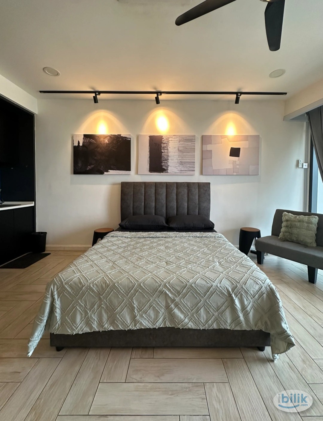 Fully Furnished Studio at Empire City, Damansara Perdana - Image 3