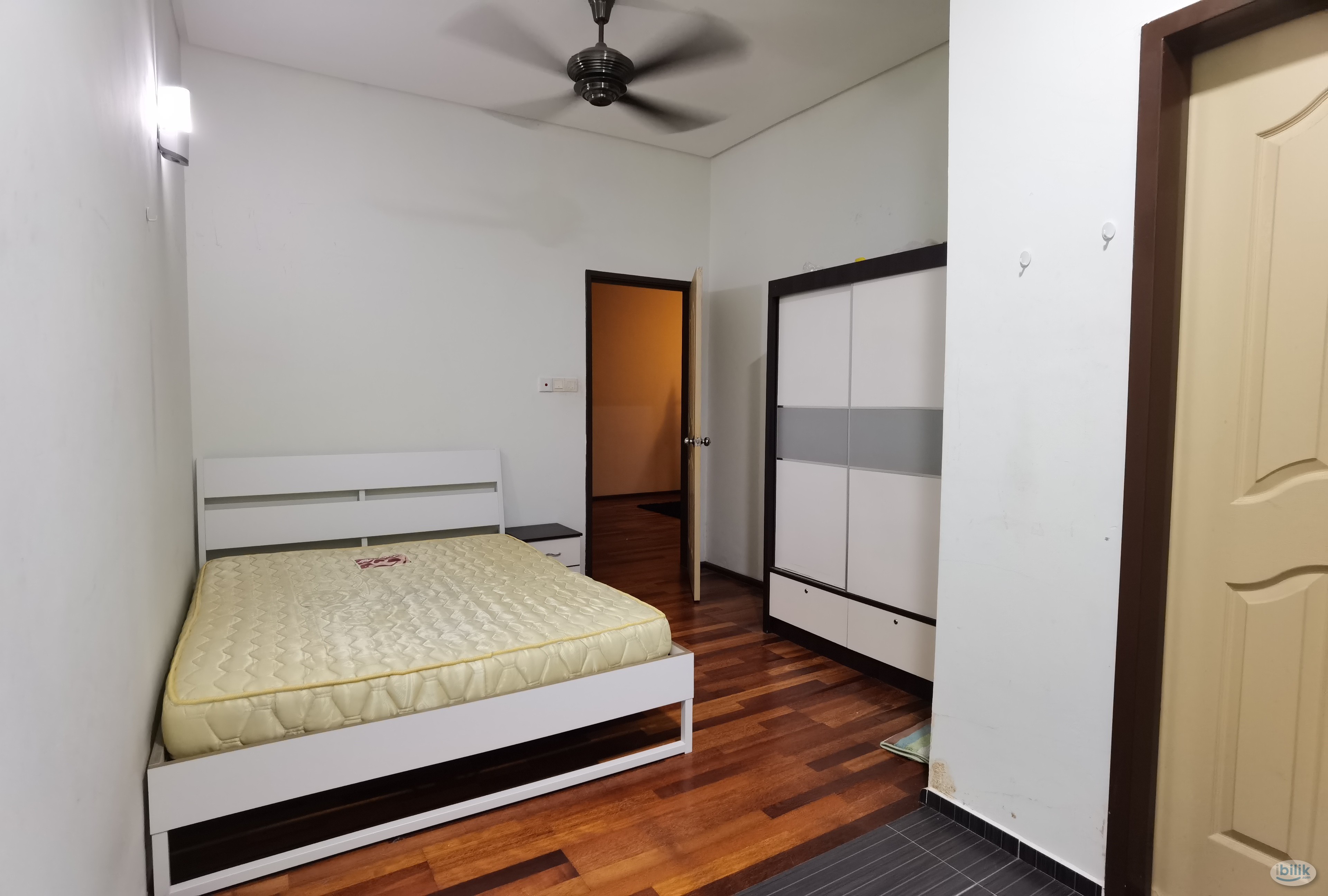 Fully Furnished Medium Room at Sunway SPK Damansara, Kepong (Next to Desa ParkCity & B.Menjalara) - Image 1