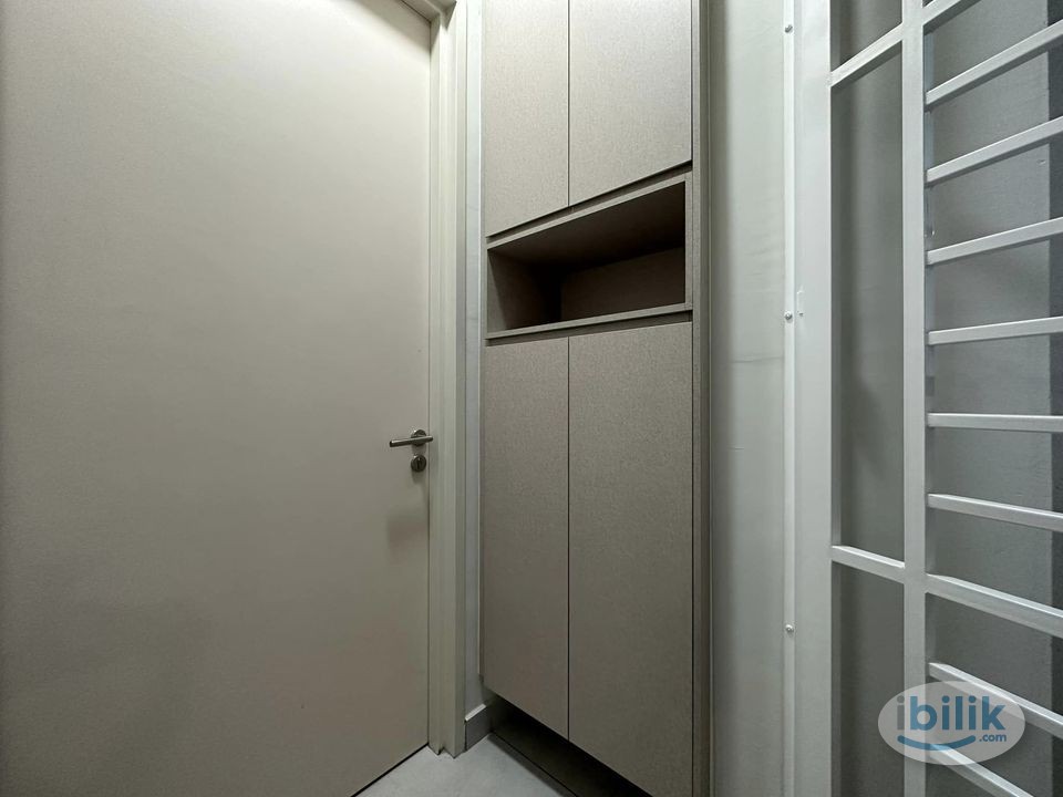 [Free Utilities] Master Room with Private Balcony at Majestic Maxim, Cheras - Image 5