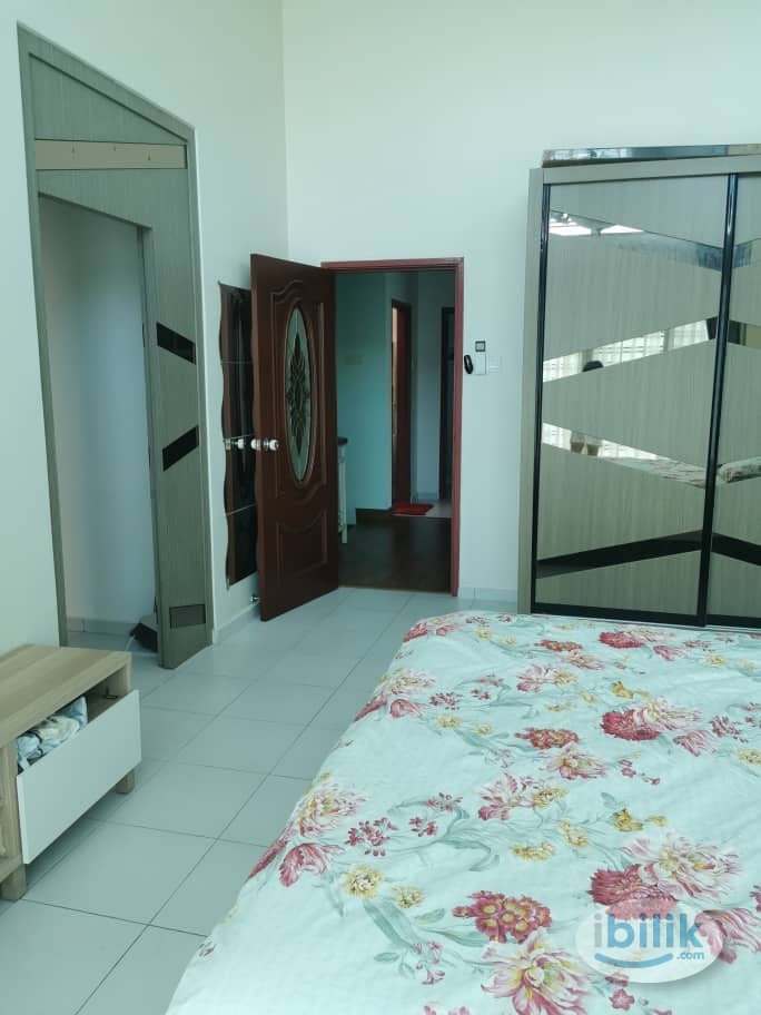 Master Room at Bandar Seri Alam, Pasir Gudang - Image 2