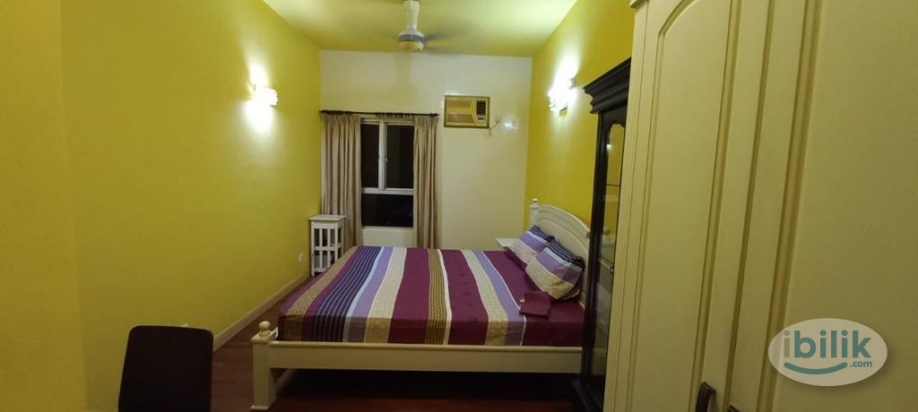 Seri Maya Condominium Big Master Room Muslim Female Unit For Rent, 5 min walking distance to LRT Setiawangsa ◑ Just 4 mi - Image 1