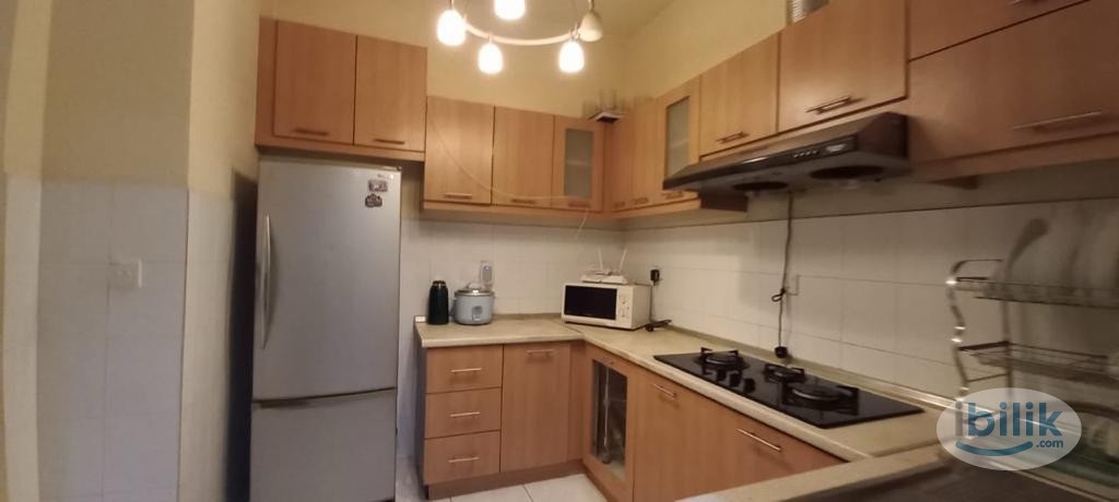 Seri Maya Condominium Big Master Room Muslim Female Unit For Rent, 5 min walking distance to LRT Setiawangsa ◑ Just 4 mi - Image 2