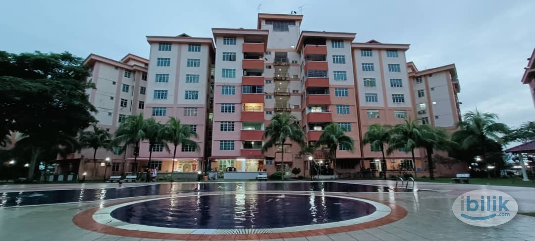 Middle Room at Iskandar Puteri, Johor Bahru - Image 4