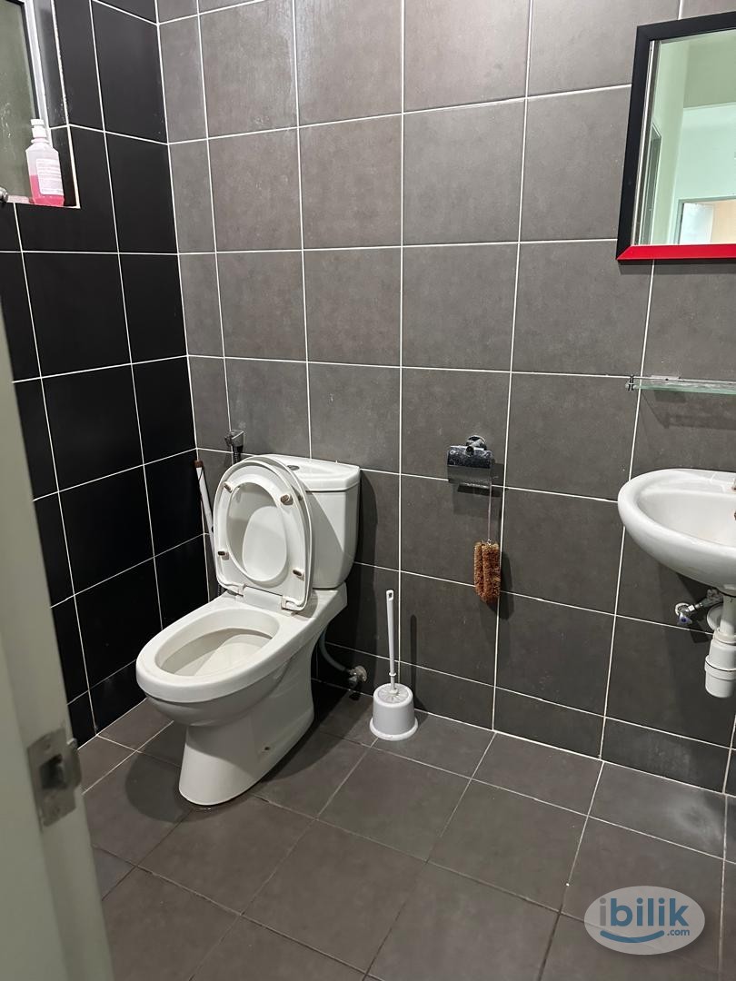 🏡 Fully Furnished Single Room for Rent – Chinese Female Only  🏡 (Available July 2026) - Image 1