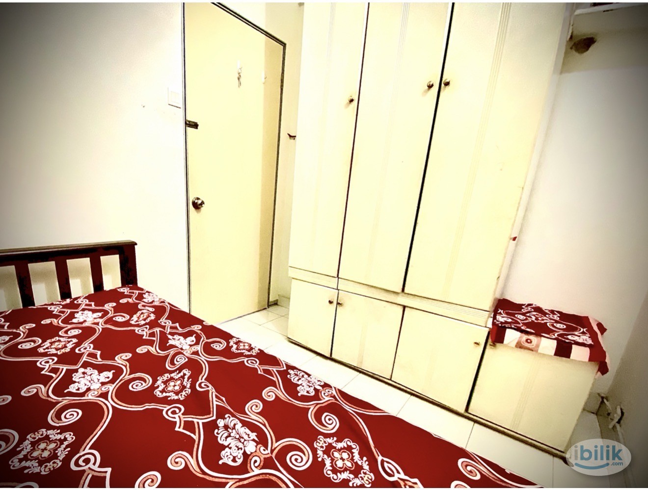 Female ONLY +Security (Free parking+WiFi) walk 2 MRT - Image 1