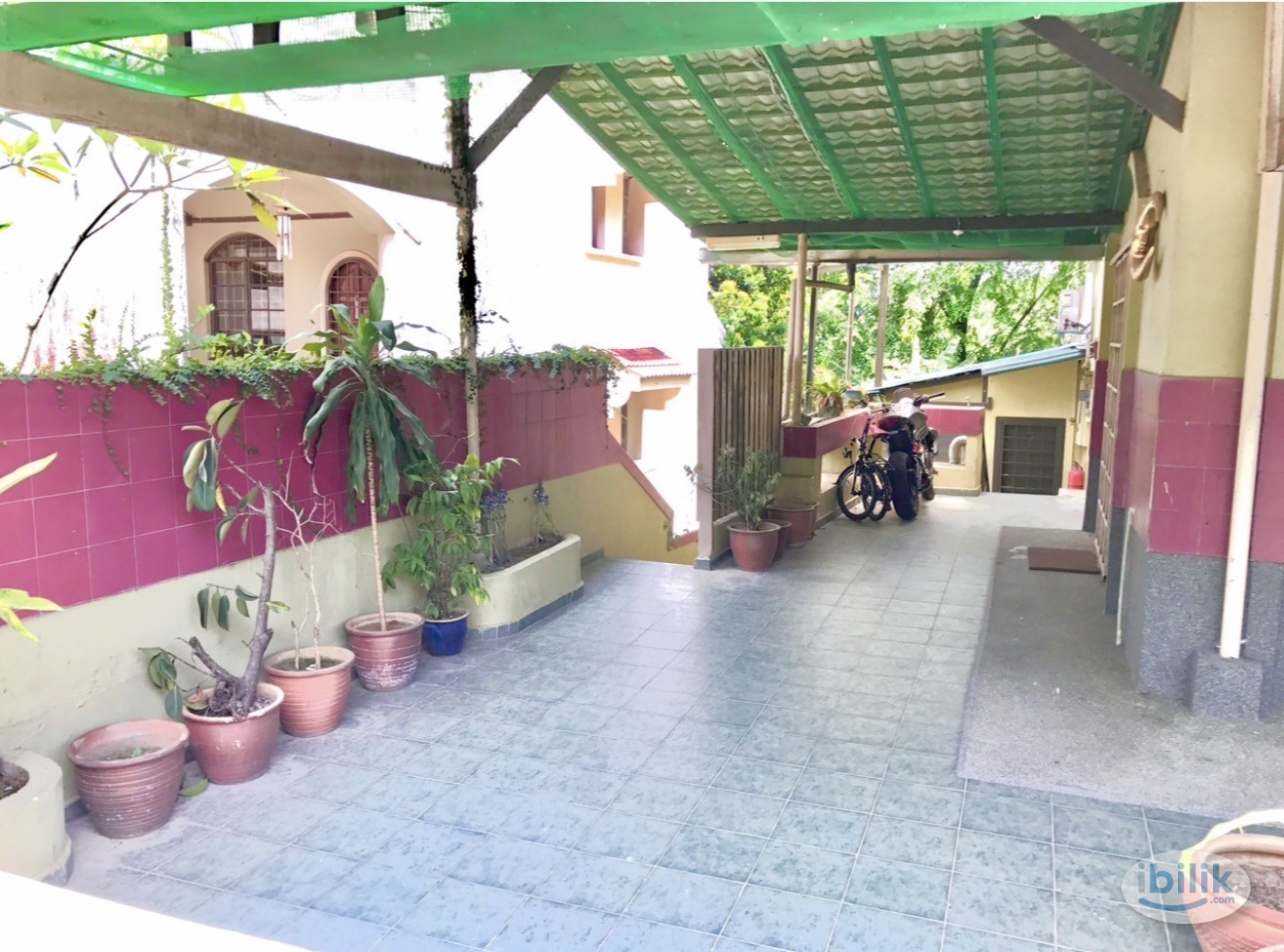 Female ONLY +Security (Free parking+WiFi) walk 2 MRT - Image 5