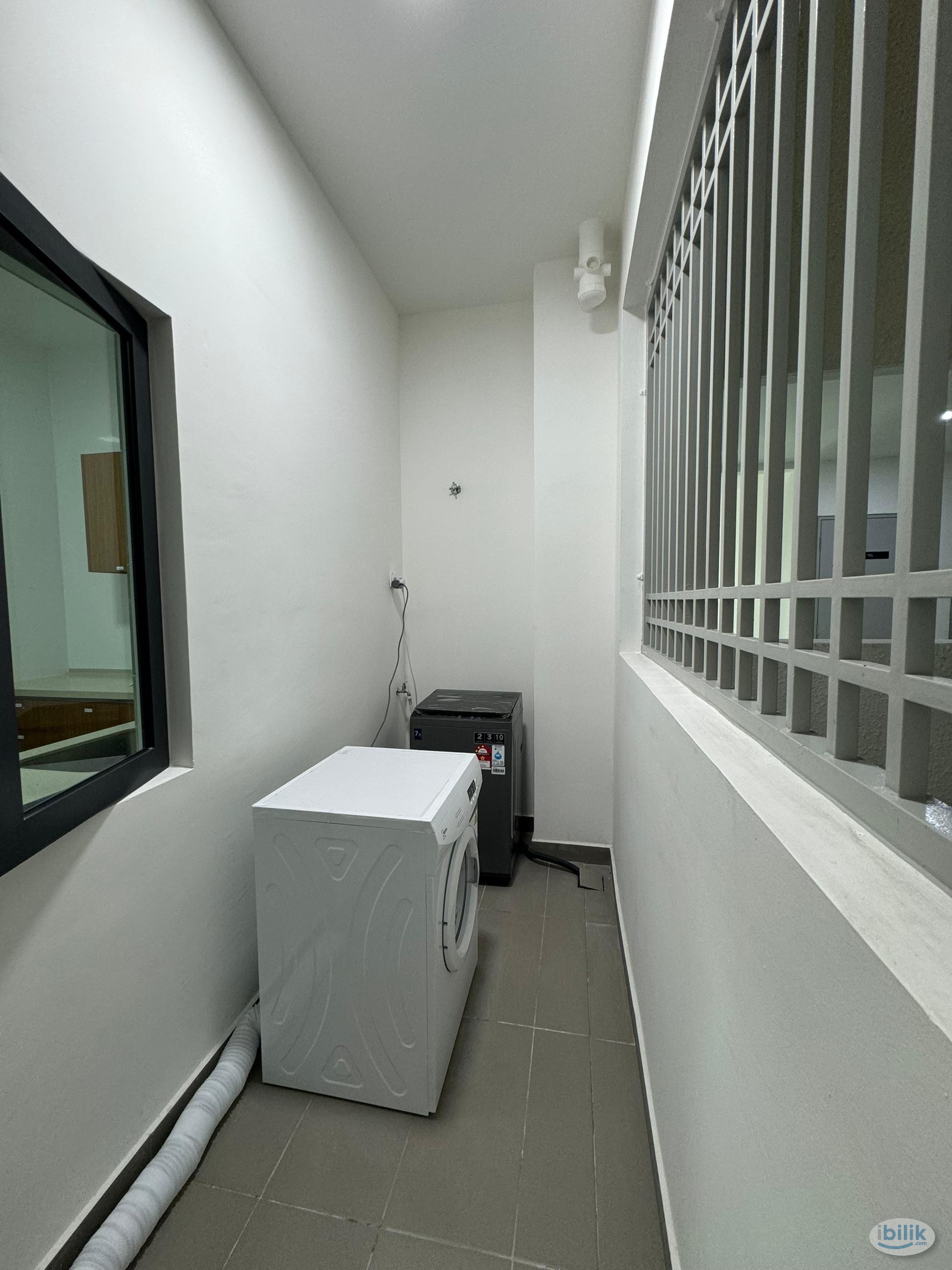 ✨BRAND NEW Fully Furnished Middle Room @Sunway/PJS 🌟Female-Only, Safe & Secure Unit 🏠Ready to Move-In! - Image 4
