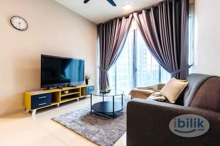 Condo - Master Room, Free Parking near MRT Taman Equine ,UPM, Seri Kembangan - Image 2