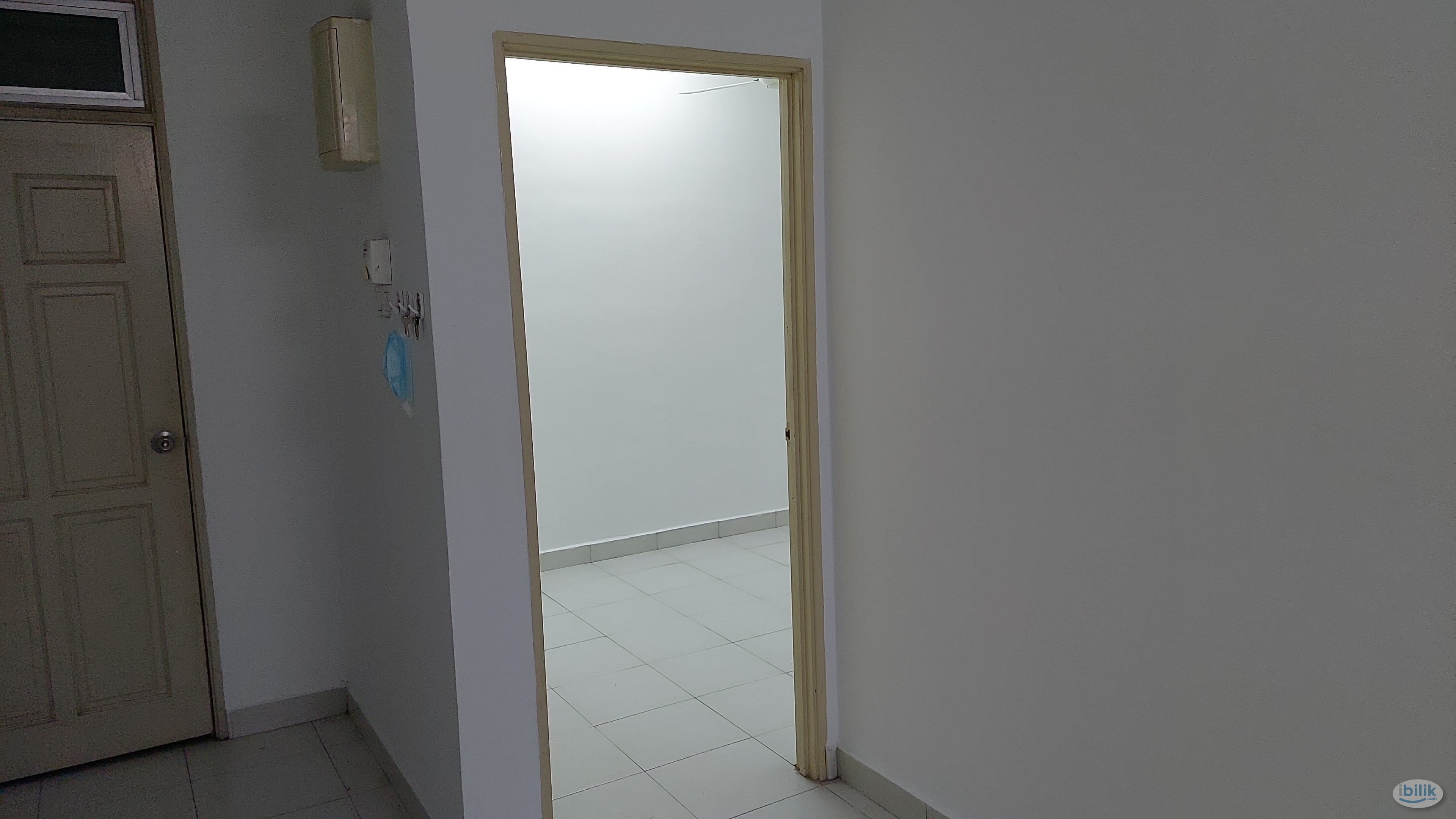 Middle Room at Tebrau City Residence Apartment, Johor Bahru - Image 4