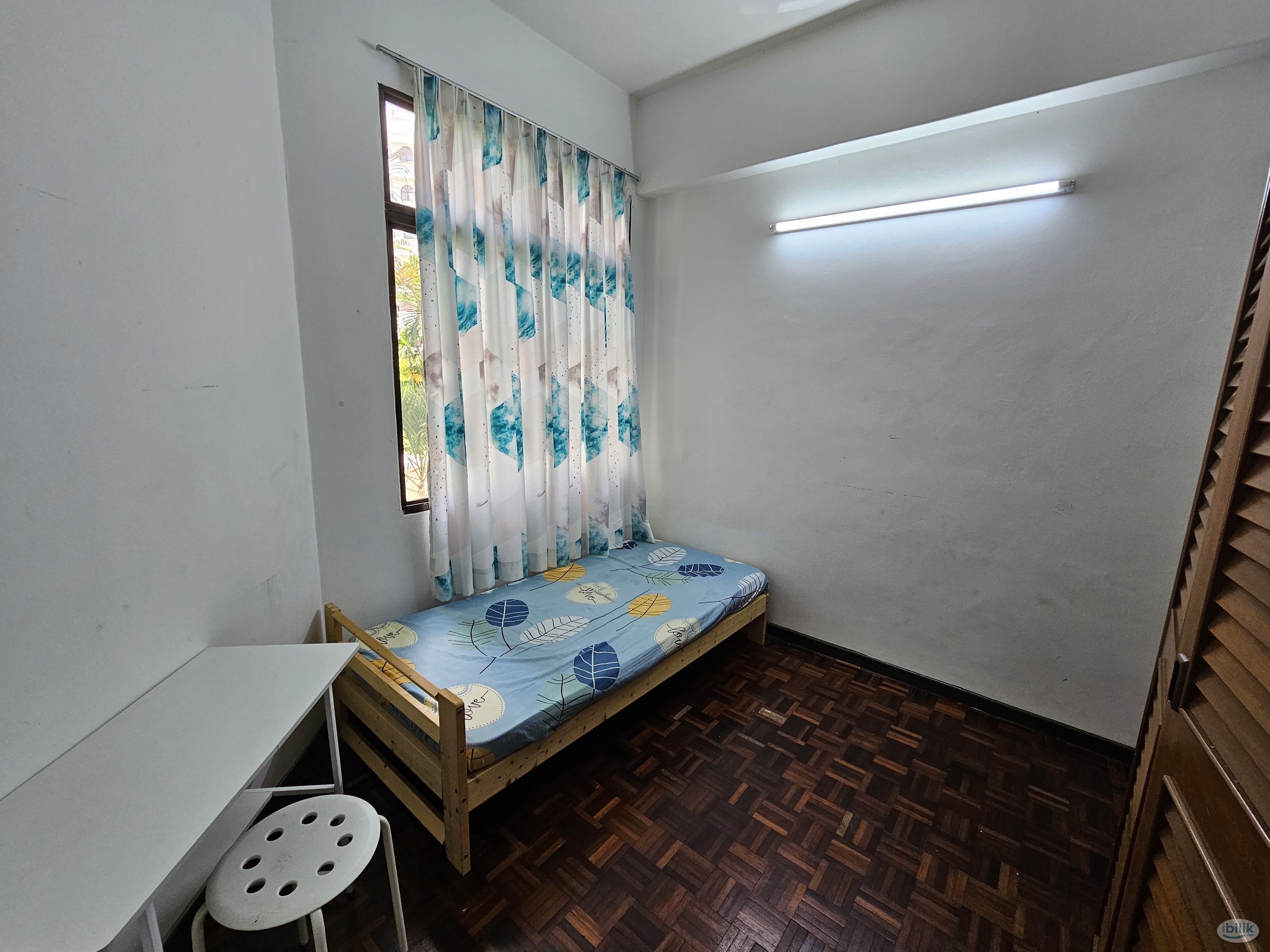 Desa Pelangi Aircond Single Room included utilities RM590 - Image 3