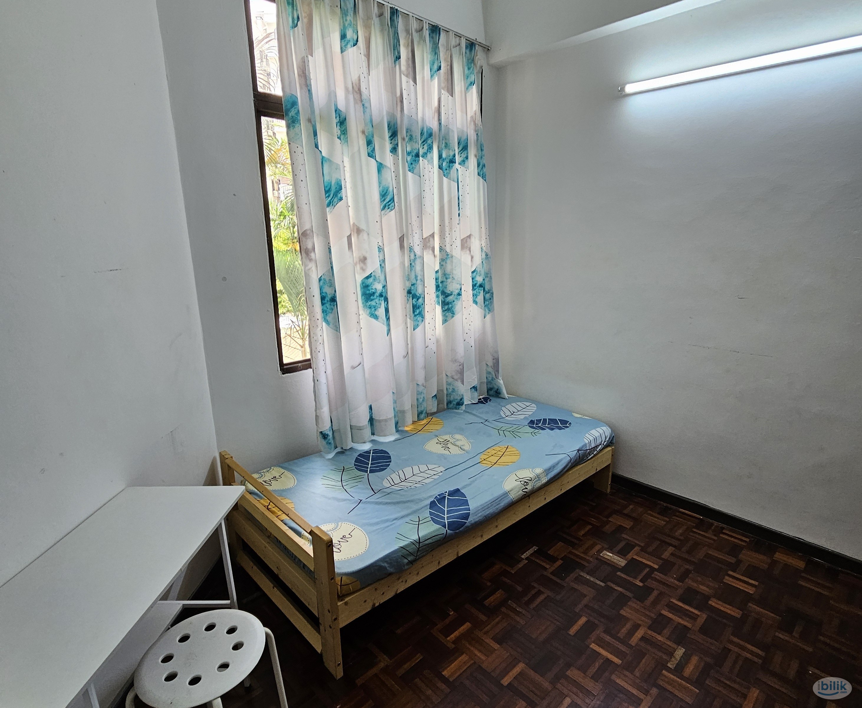Desa Pelangi Aircond Single Room included utilities RM590 - Image 1