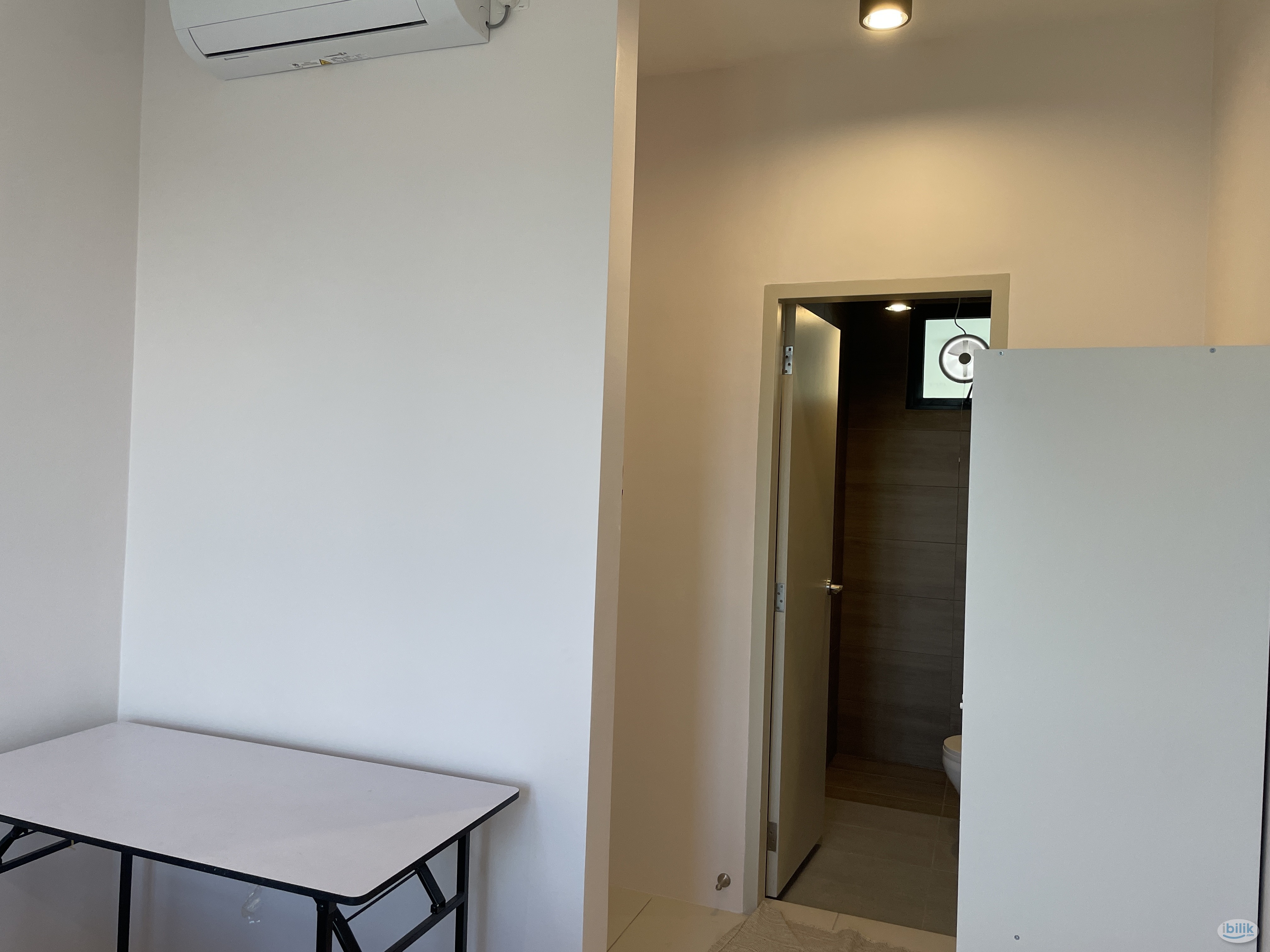 Batu Kawan Vivo Master Room - Image 3