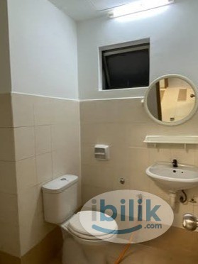 Middle Room at Casa Subang, UEP Subang Jaya - Image 3