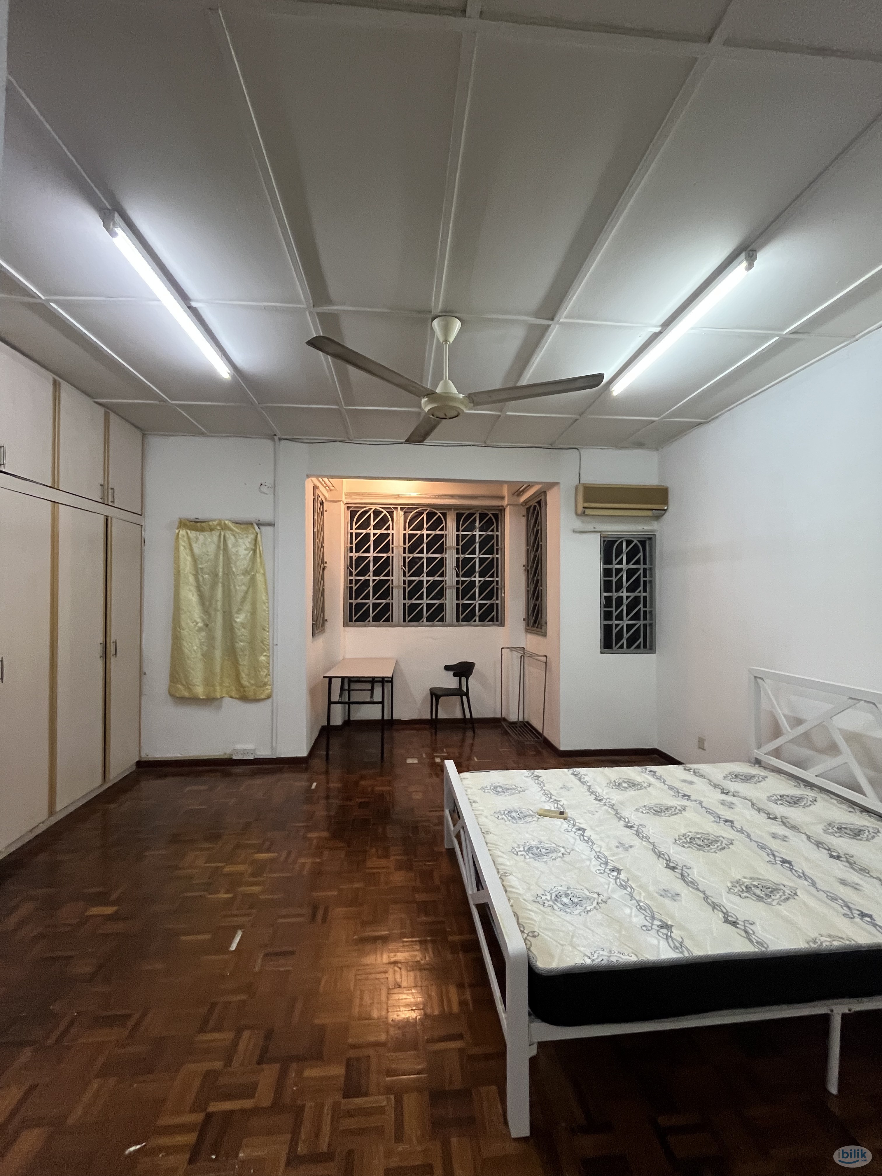 Master Room at Taman Wawasan, Pusat Bandar Puchong - Image 3