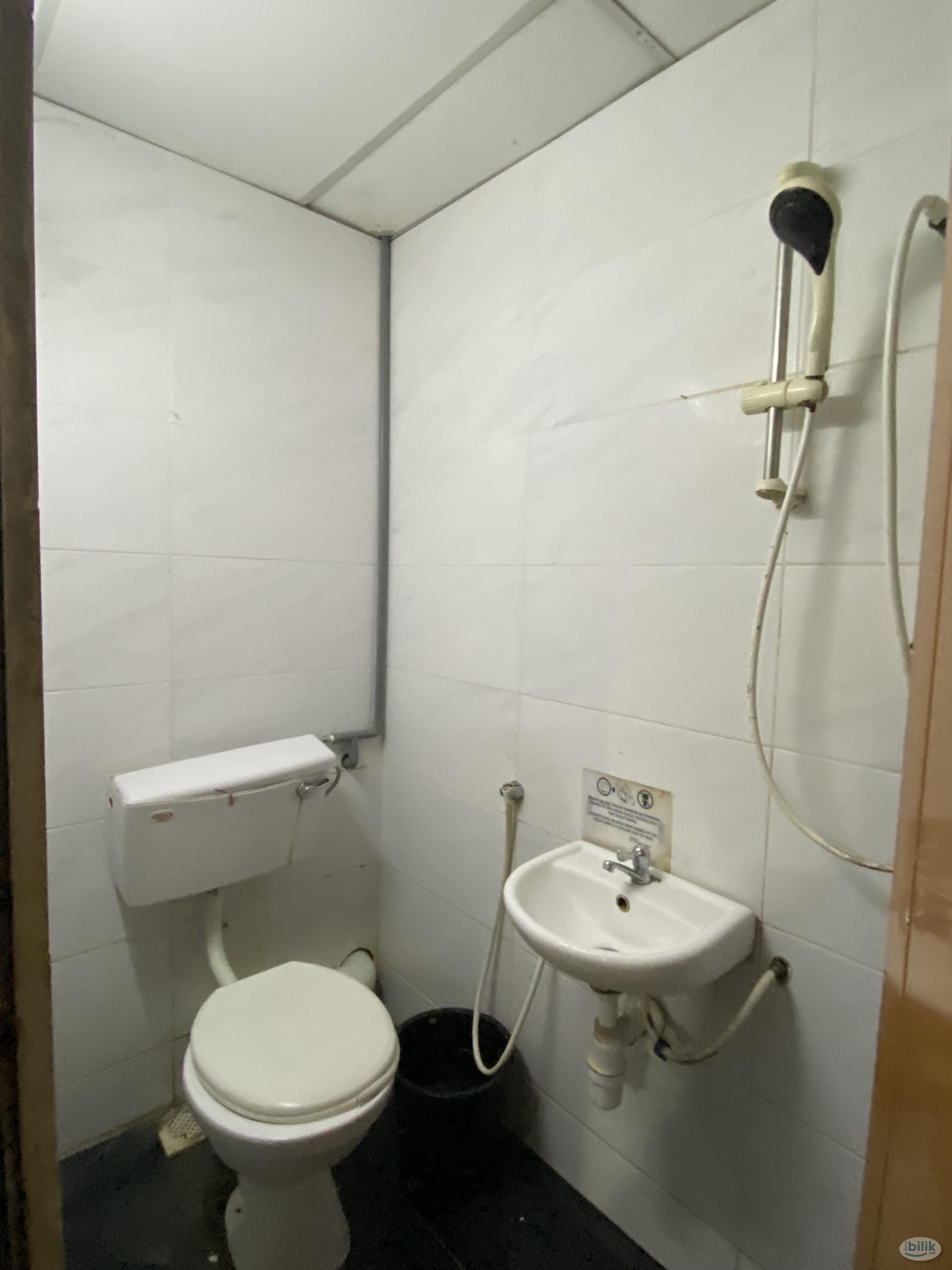 🏡 1 MIN TO LRT IOI PUCHONG | BILIK 2 PAX - Image 5