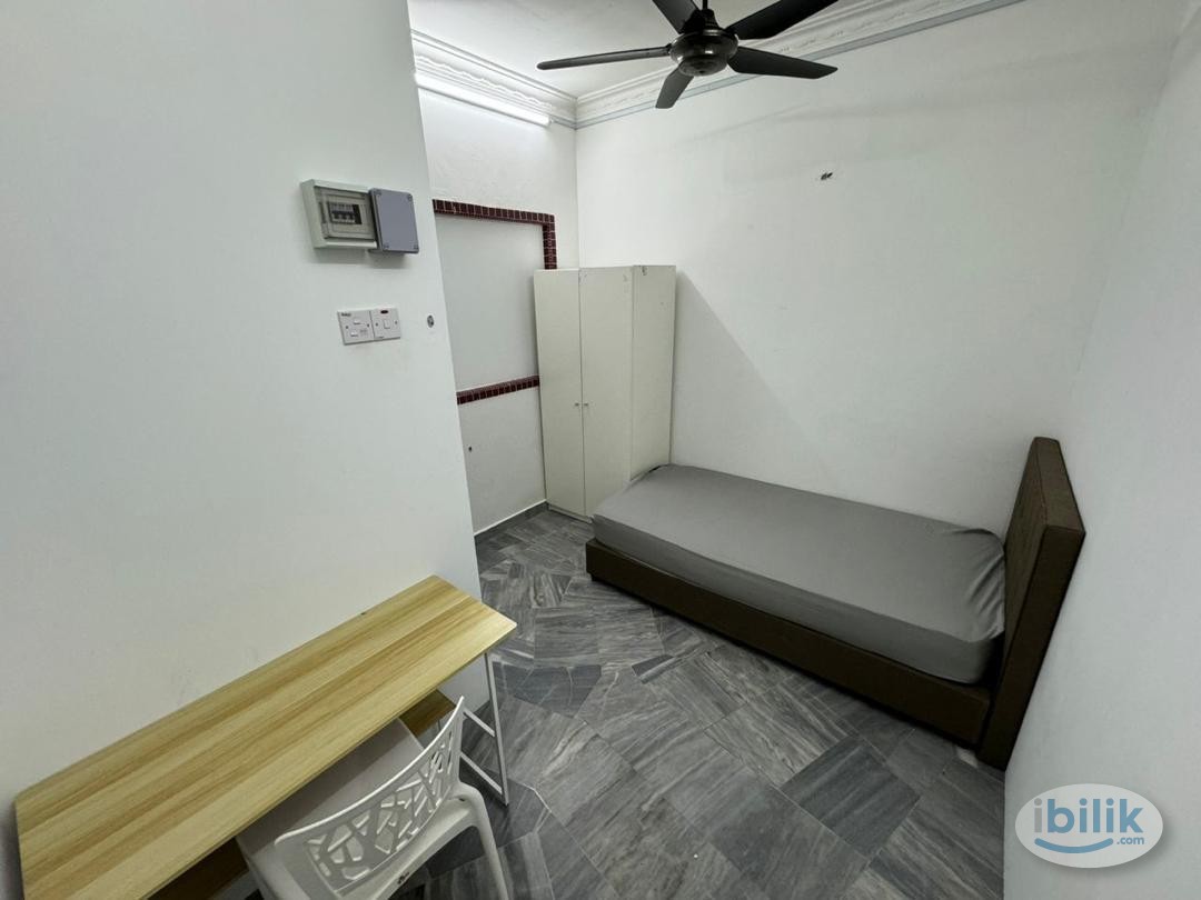 Private Middle Room Rent in BU 7, Bandar Utama 3mins to Centrepoint Bandar Utama - Image 2