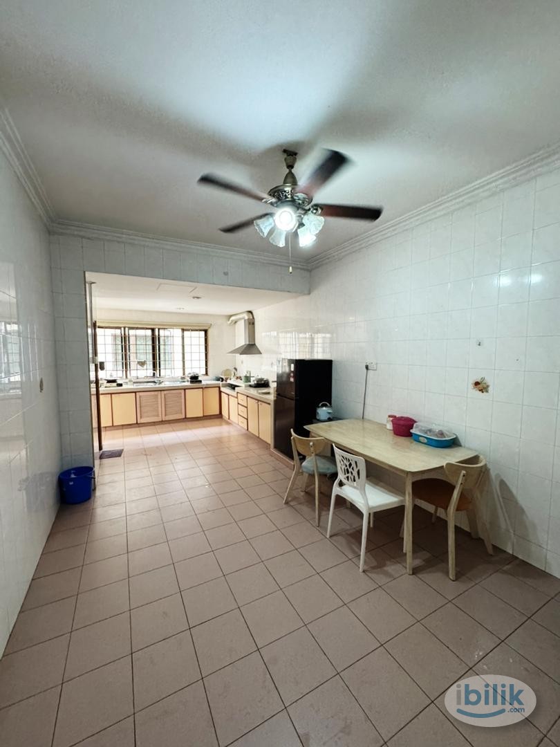 Private Single Room Rent in BU 7, Bandar Utama 3mins to Centrepoint Bandar Utama - Image 2