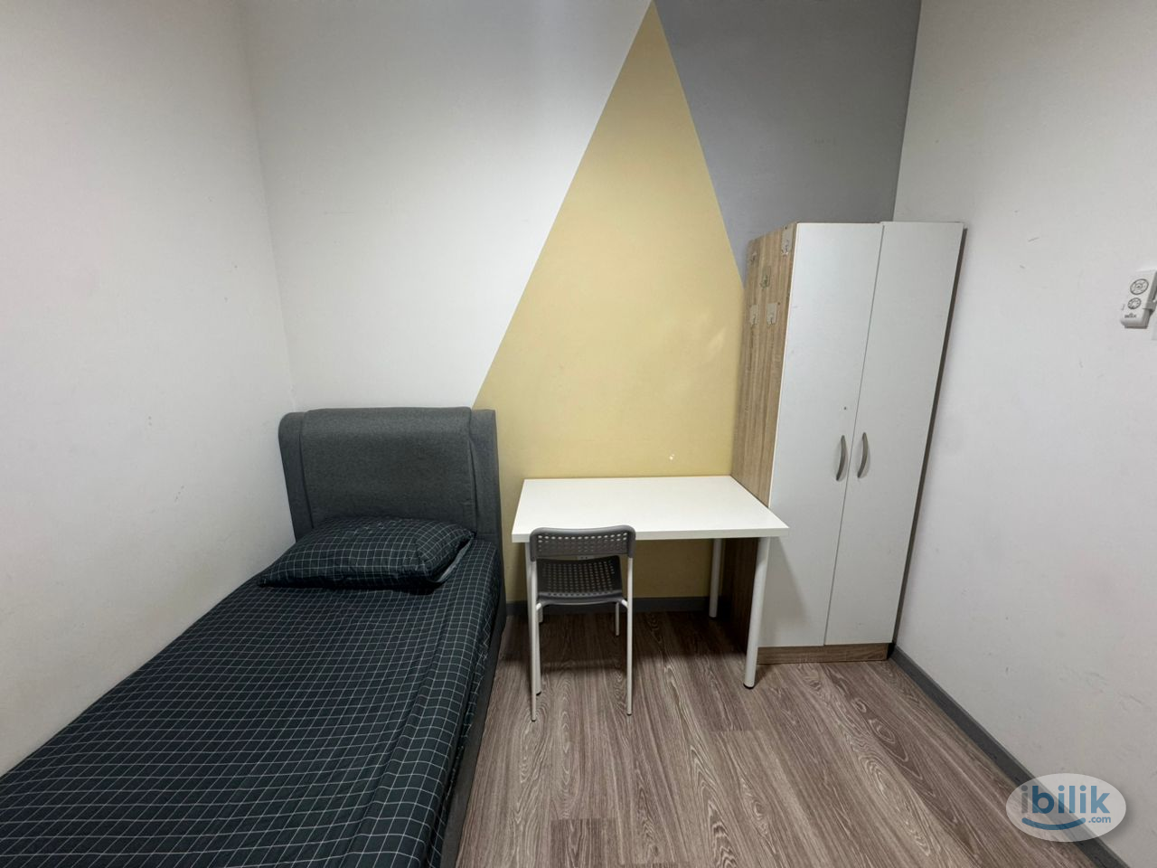 Small Room+AC!! @ United Point - Image 3