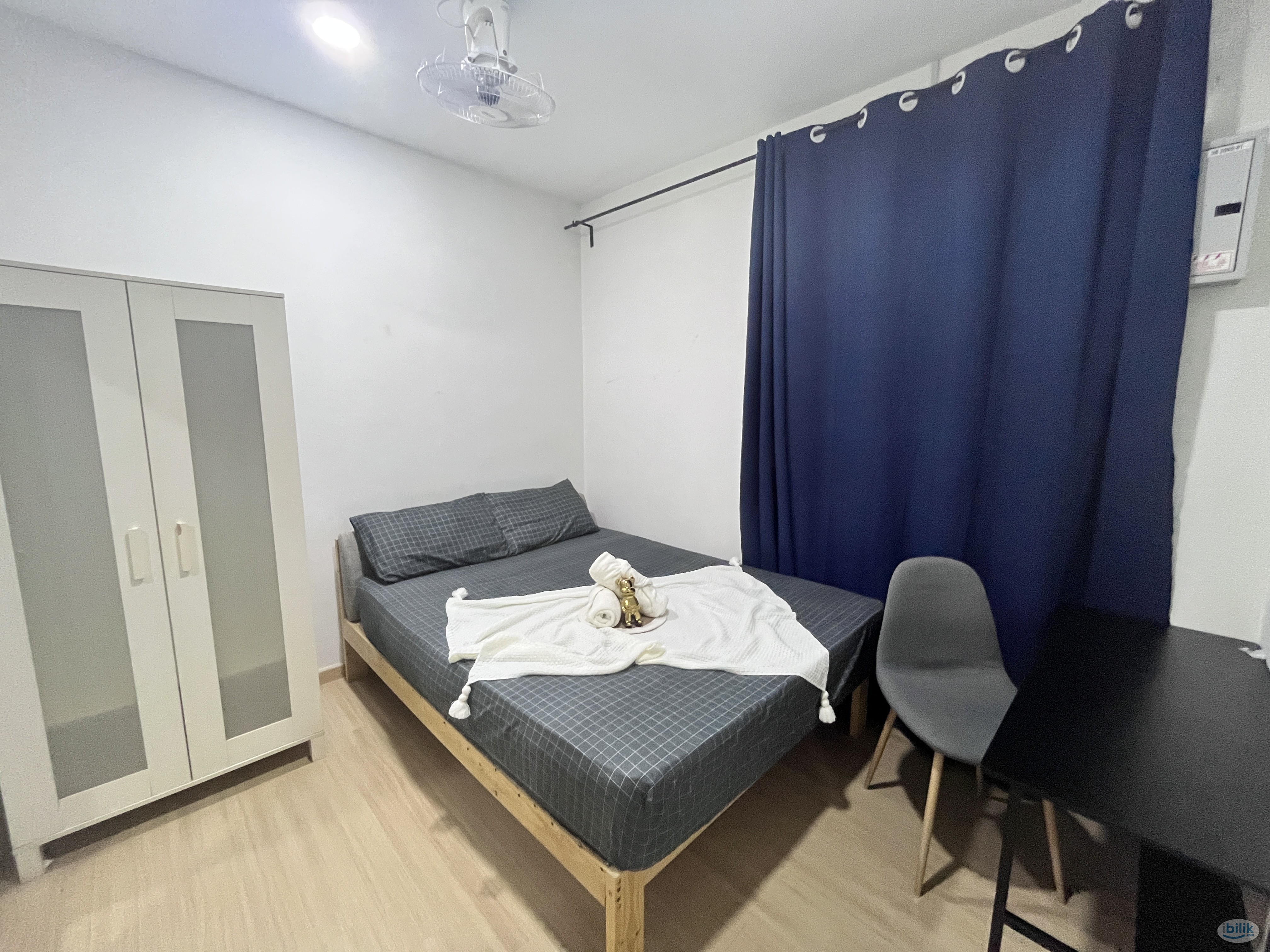 Middle Room+AC!! @ D'sara - Image 1