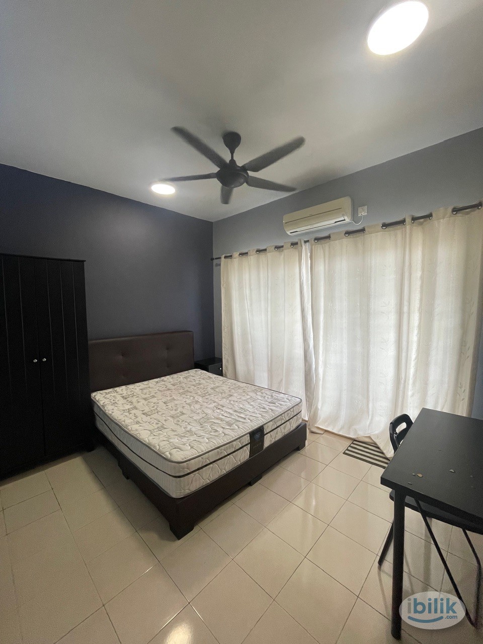 Balcony Room + CarPark_Suriamas Condo Sunway - Image 1