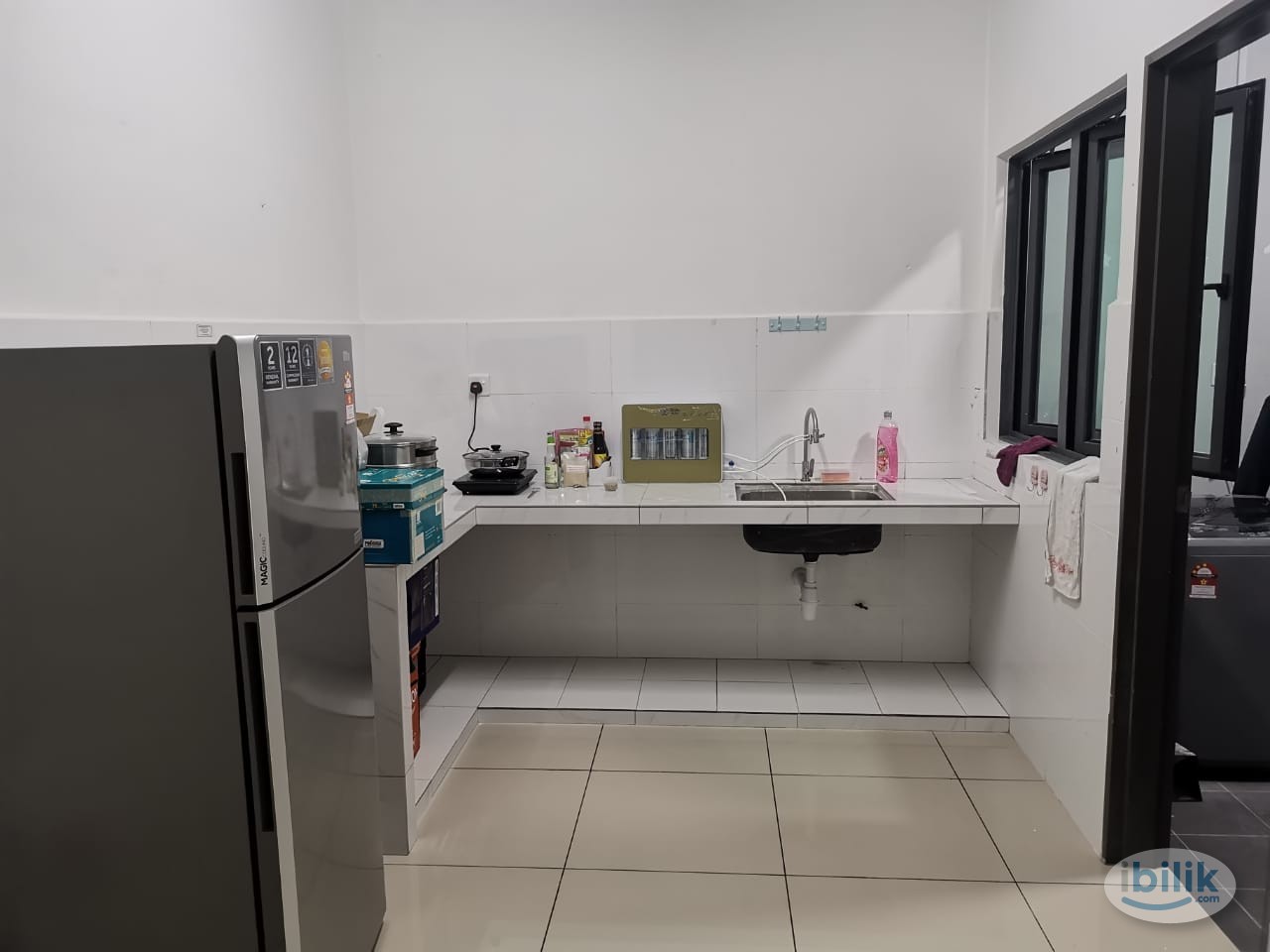 master room with parking fully furnished the henge kepong aeon - Image 3