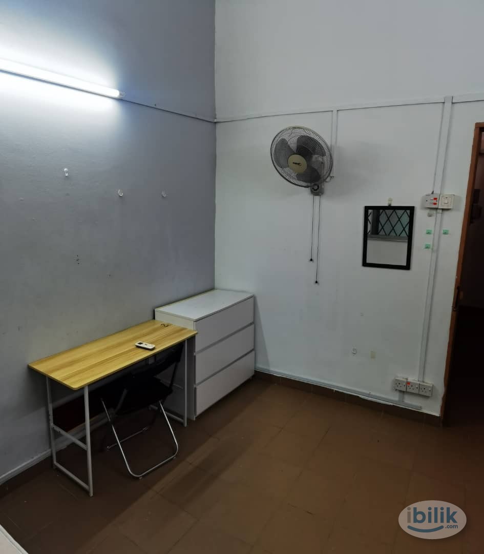 *Middle Room @ SS 2 (Landed House Room) SS 2/22, Petaling Jaya, Selangor - Image 2