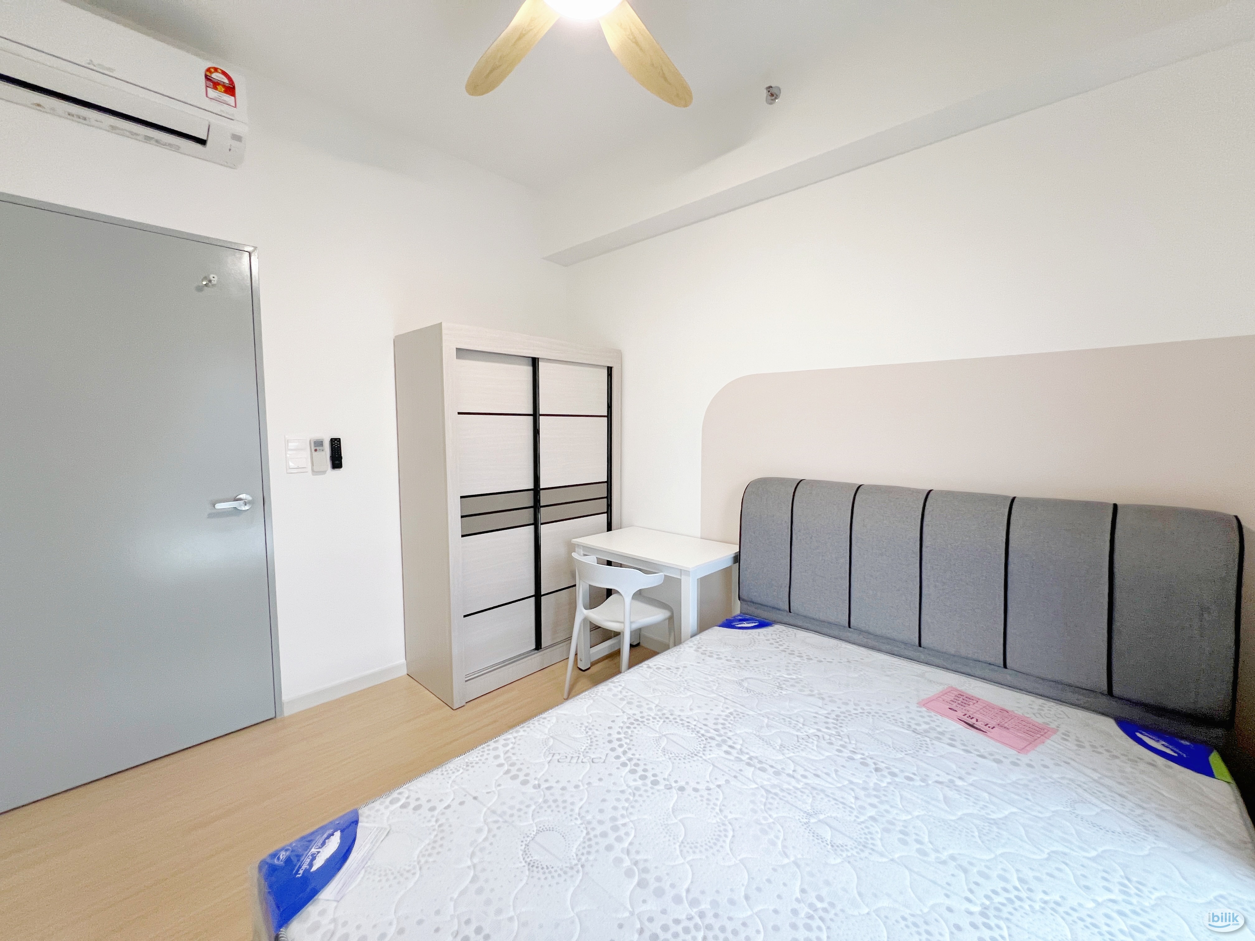 1MTH DEPOSIT MEDIUM ROOM - Image 1