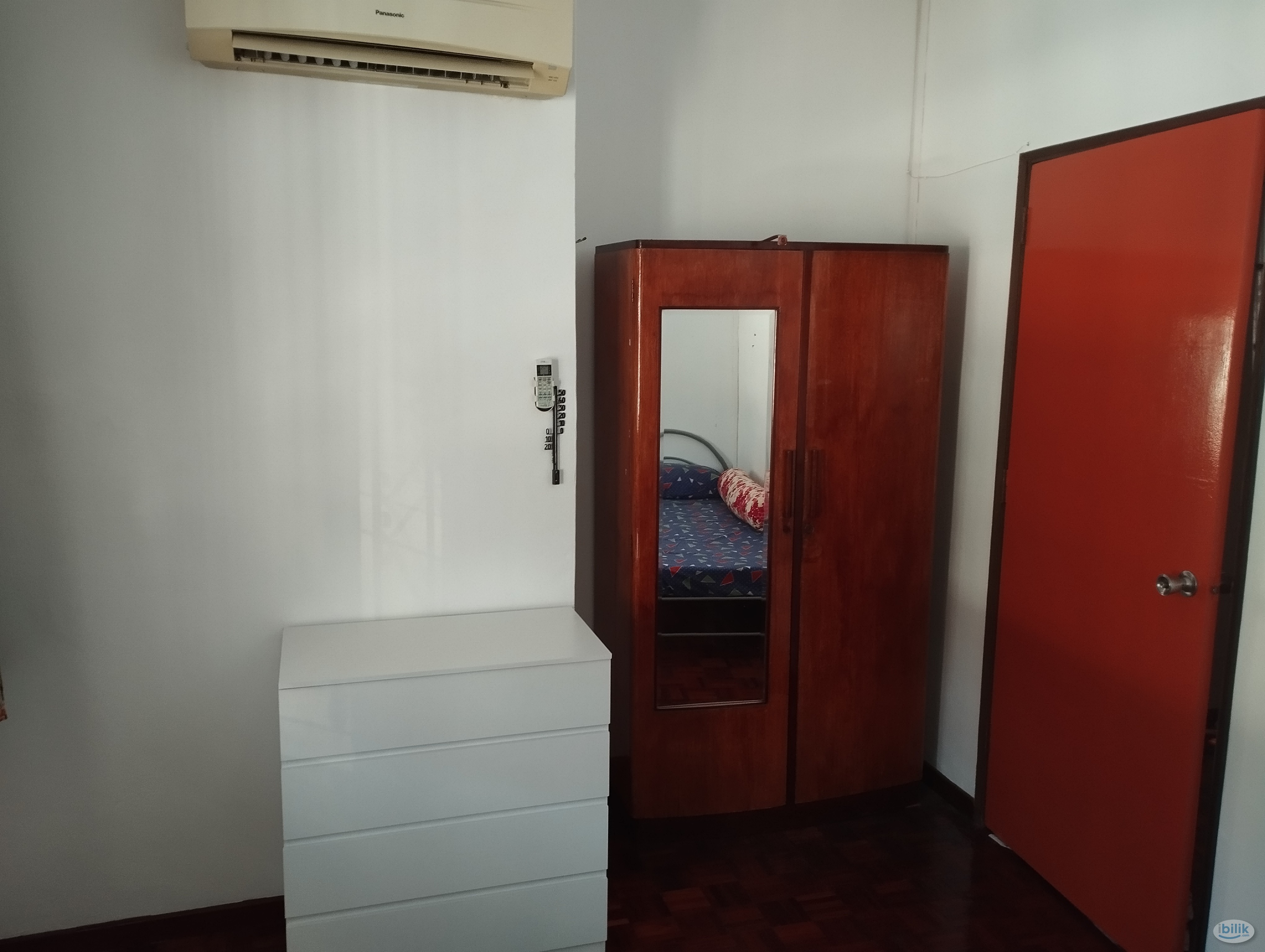 Small room for female Taman Muda terrace house - Image 3