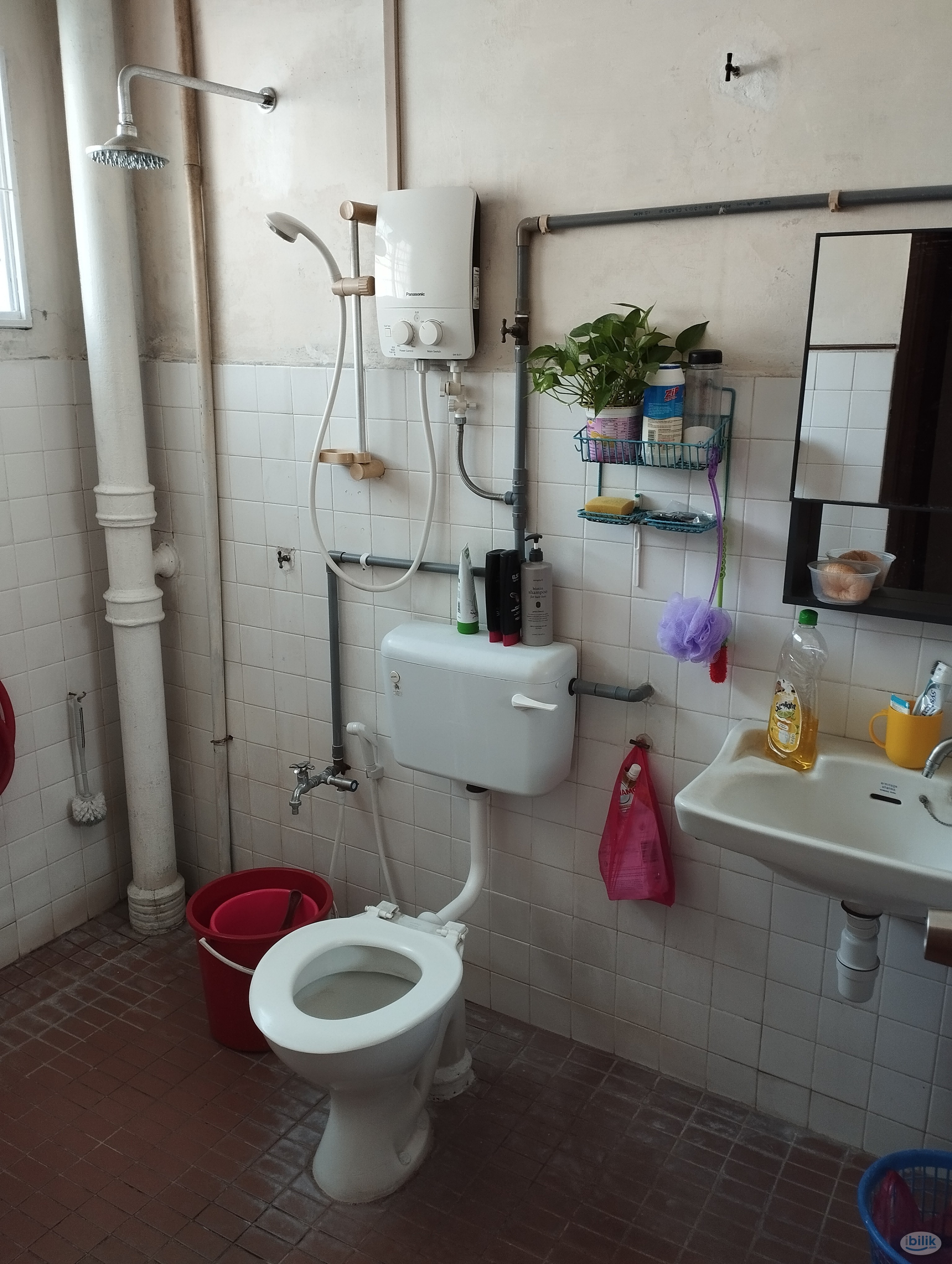 Small room for female Taman Muda terrace house - Image 4