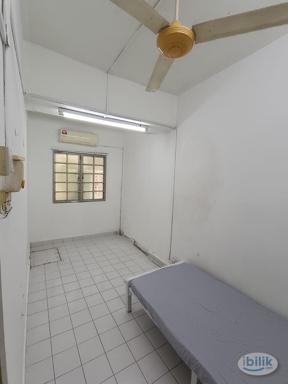 🏠 [Single Private Room] [✅ Zero Deposit] 🌟Near One Utama Mall, Centre Point, IKEA 🚇 MRT Bandar Utama Station, Mutira Dam - Image 1