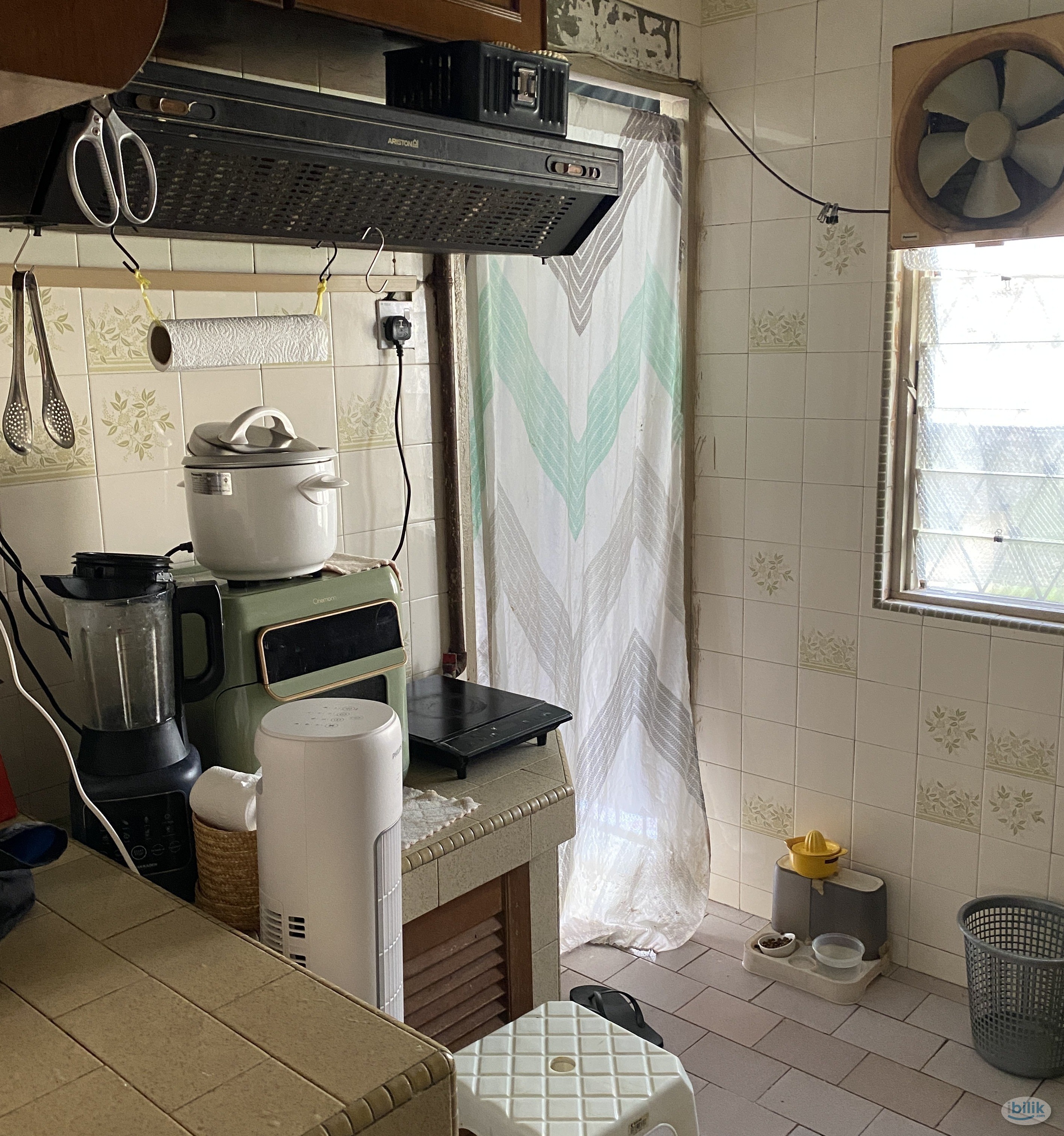 Middle Room at Desa Setapak, Setapak - Image 2