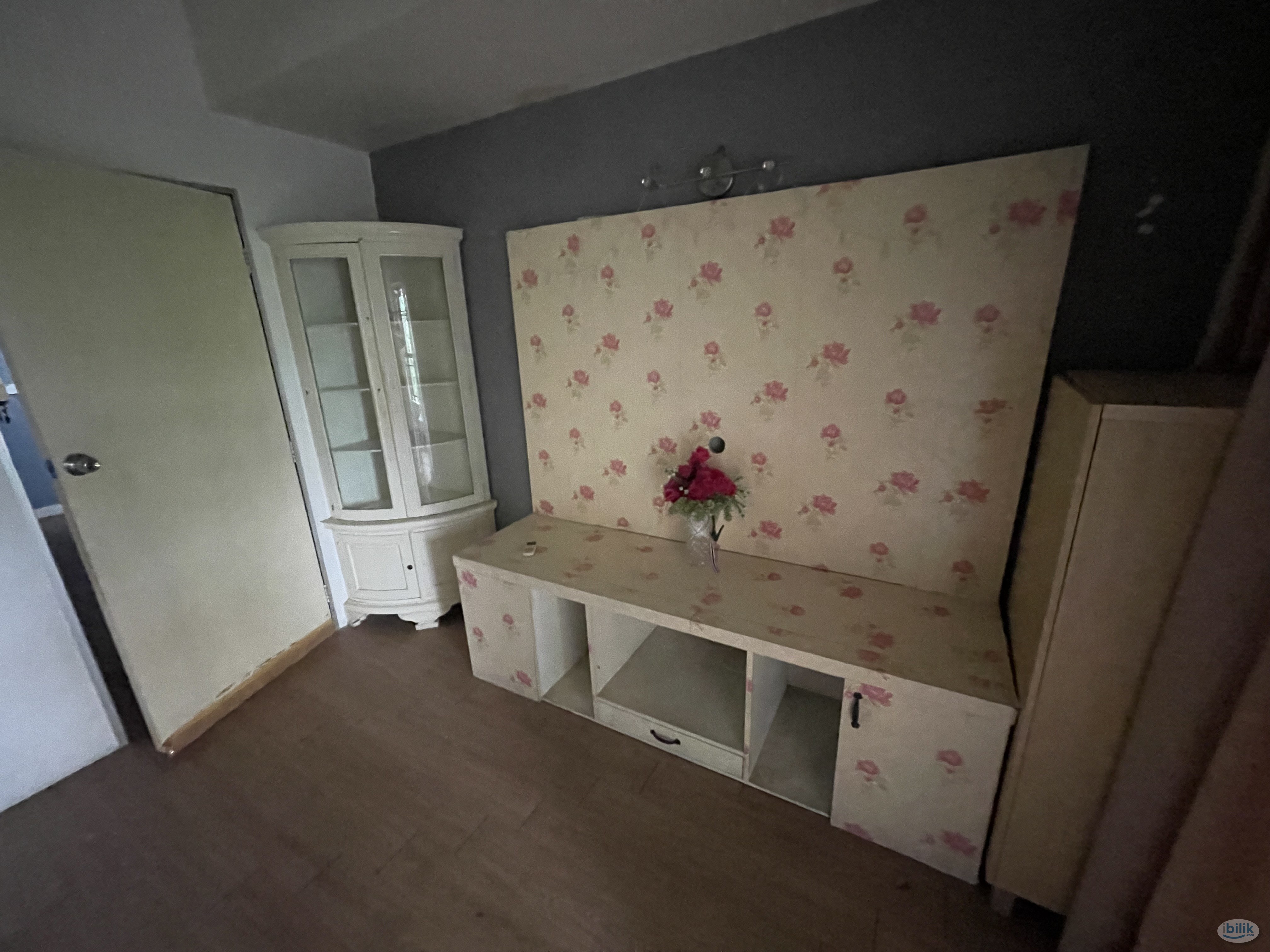 Balcony Room to Rent  - Seri Maya Condominium @ Setiawangsa - Image 2