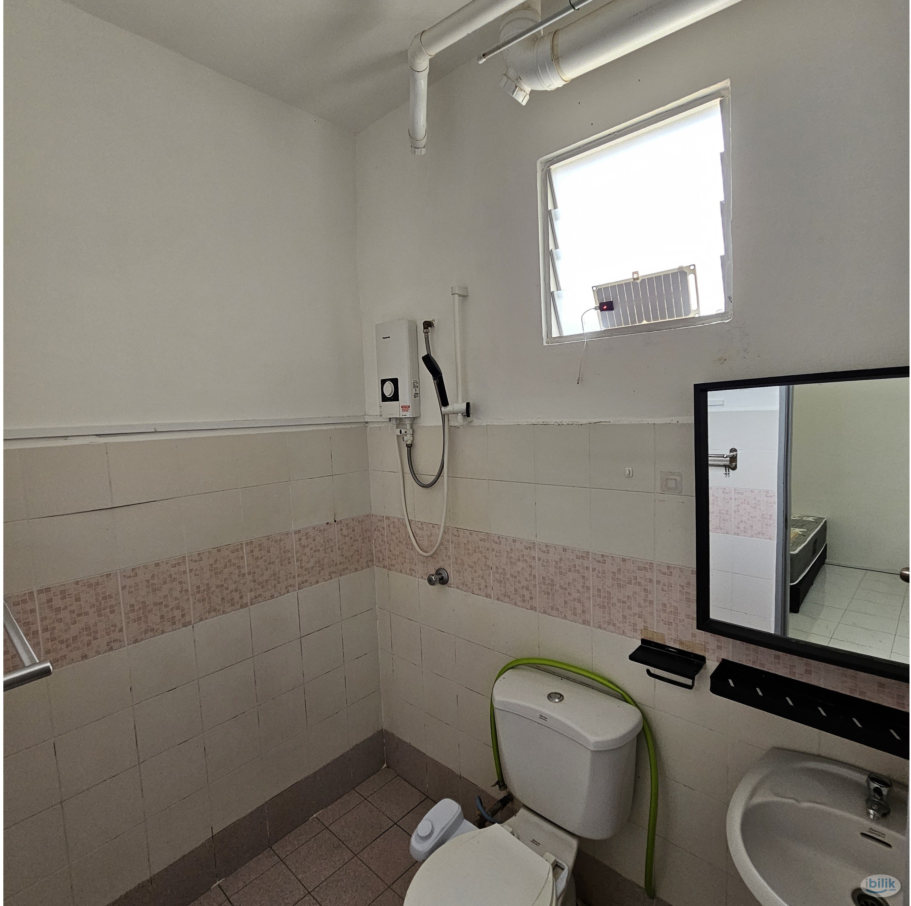 Desa Alor Vista Furnished Aircond Master room included utilities Private Bathroom MIX GENDER - Image 4