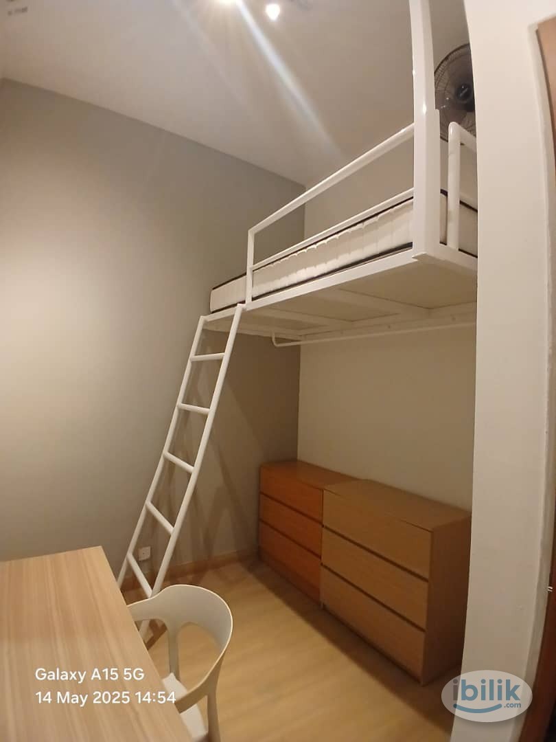 SINGLE ROOM @ THE GRAND SS15 - Image 1