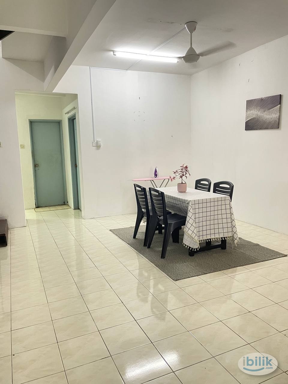 Single Room at Seri Kembangan, Selangor -Perempuan muslim - Image 5