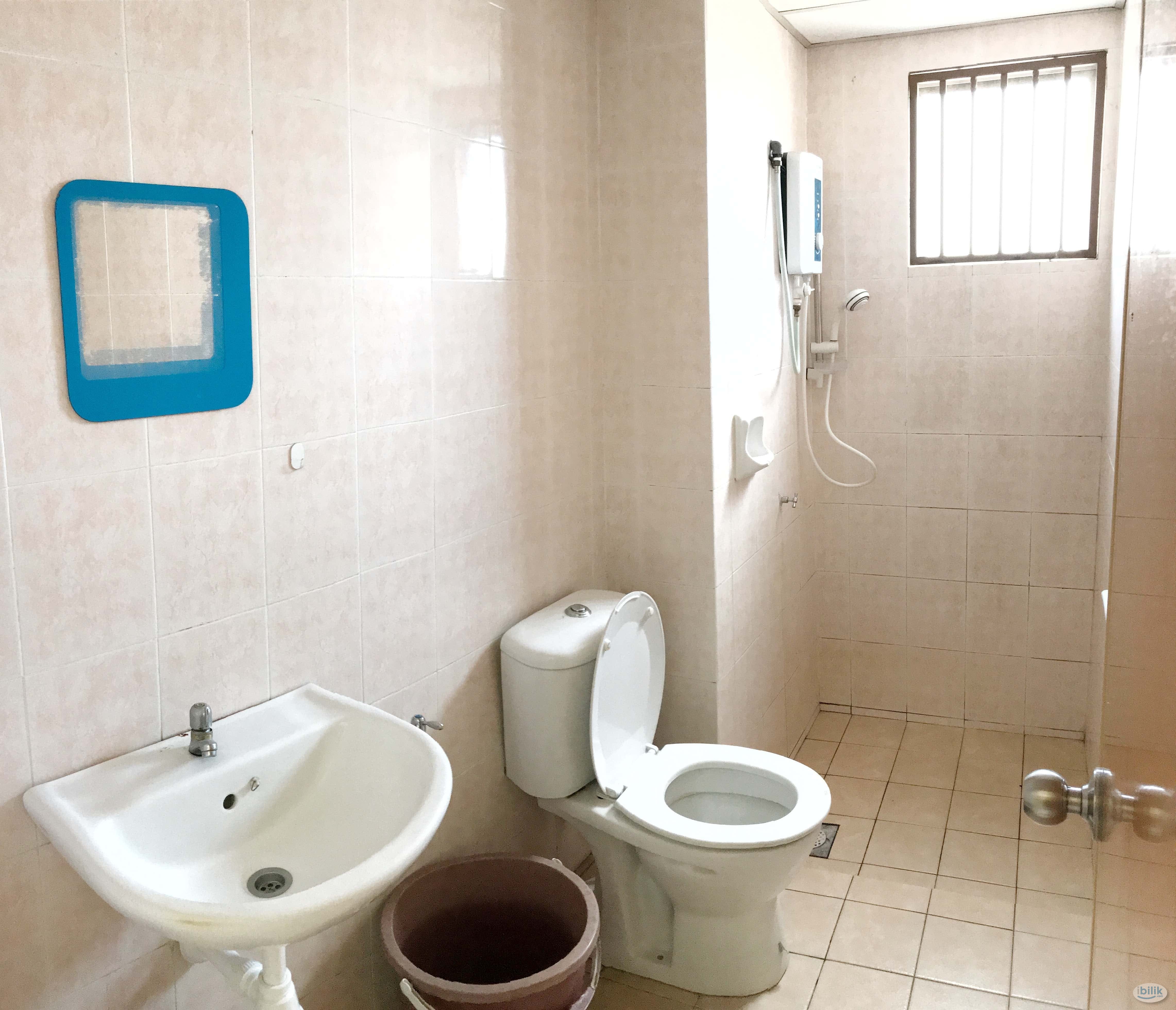 🔥PREMIUM MASTER ROOM🔥WORK FROM HOME FRIENDLY! 5MINS WALK TO LRT WANGSA MAJU 🤩 - Image 5