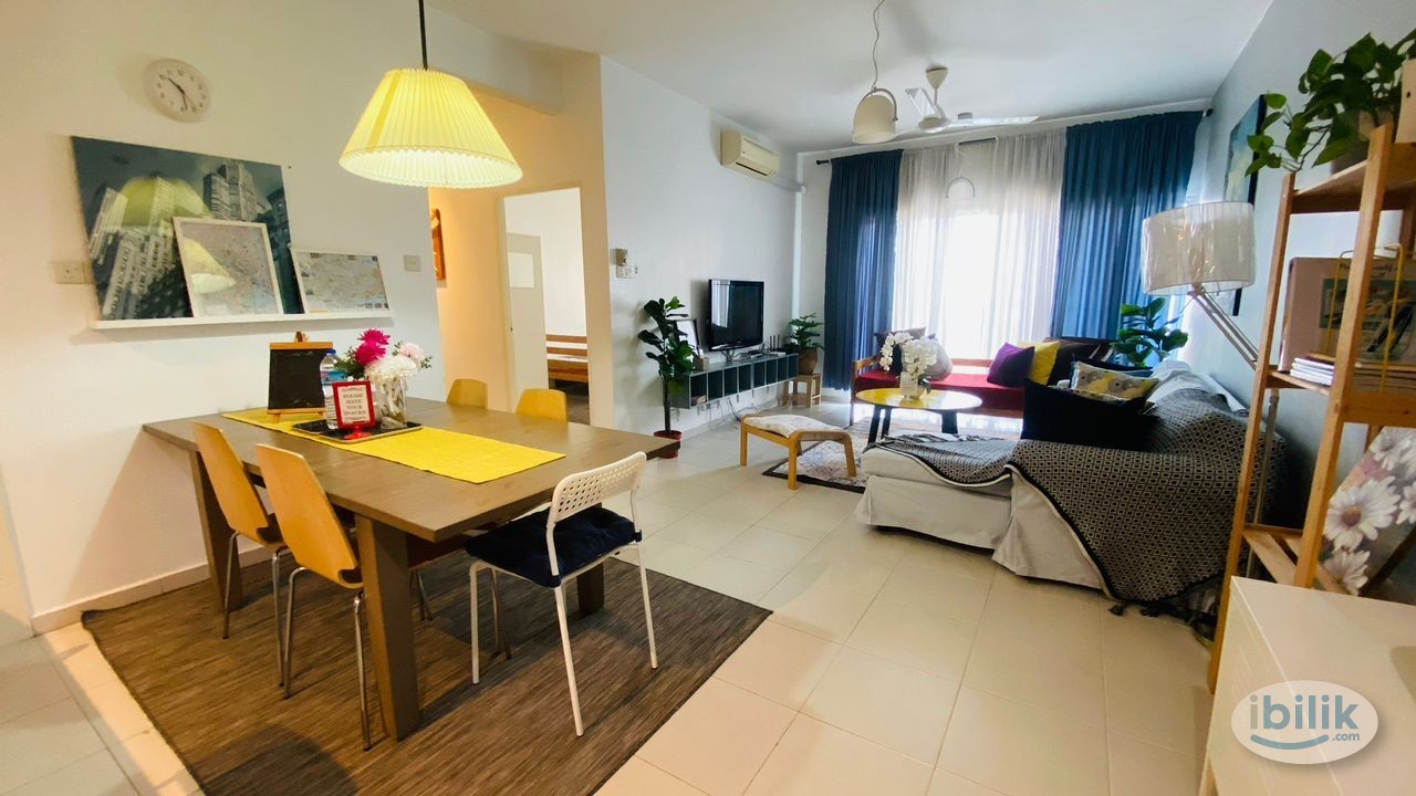 Master Room at Suria Jelatek Residence, Ampang Hilir - Image 1