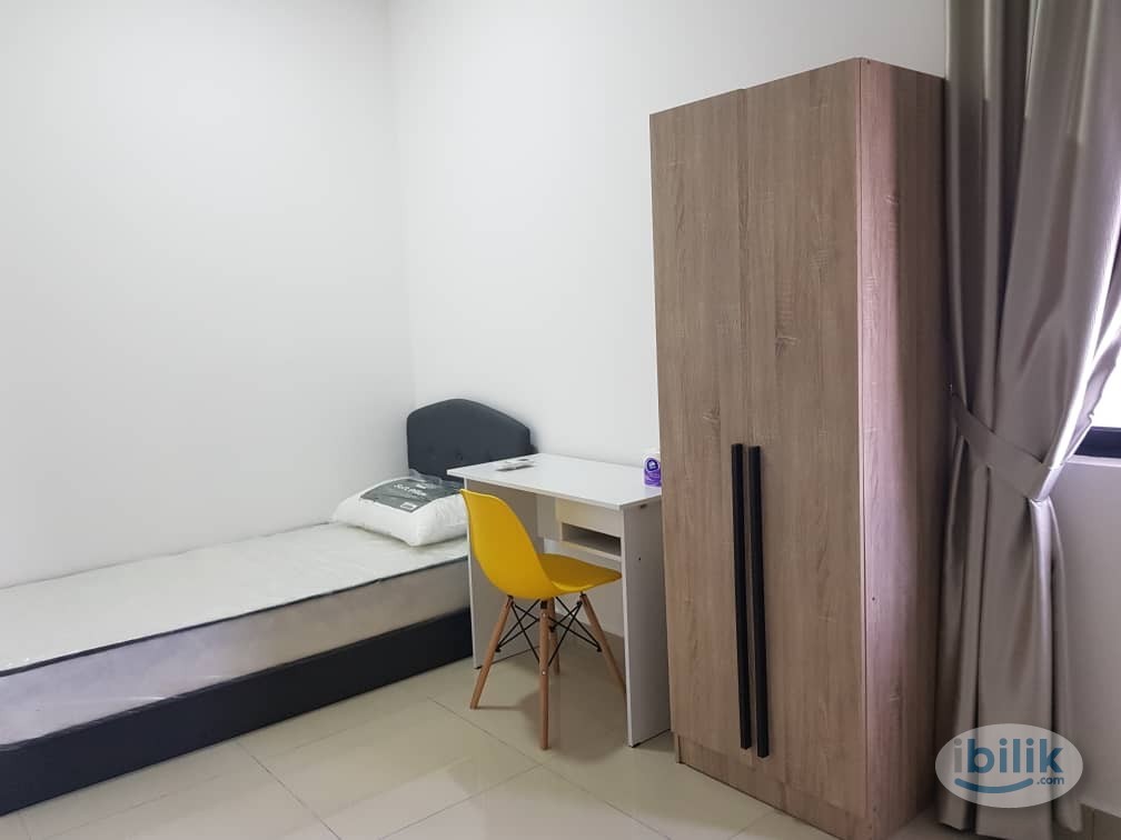 PV9 Original Single Room Male Unit - Image 1