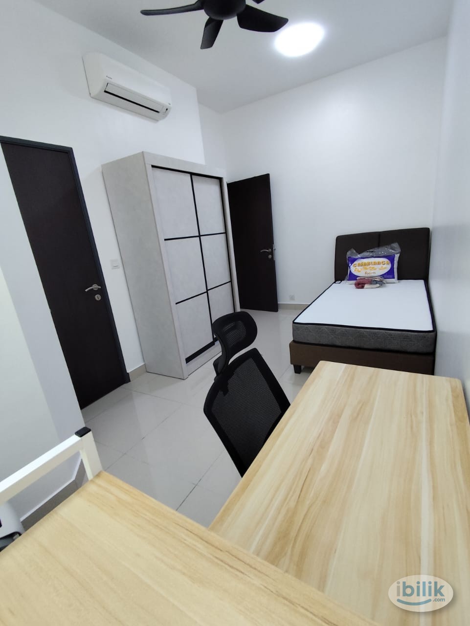Cozy Single Room with Attached Private Bathroom in Forest Heights, Seremban - Image 1