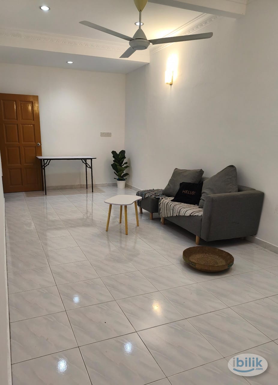 Room for Rent @ Sea Park — Private Bathroom Included - Image 3
