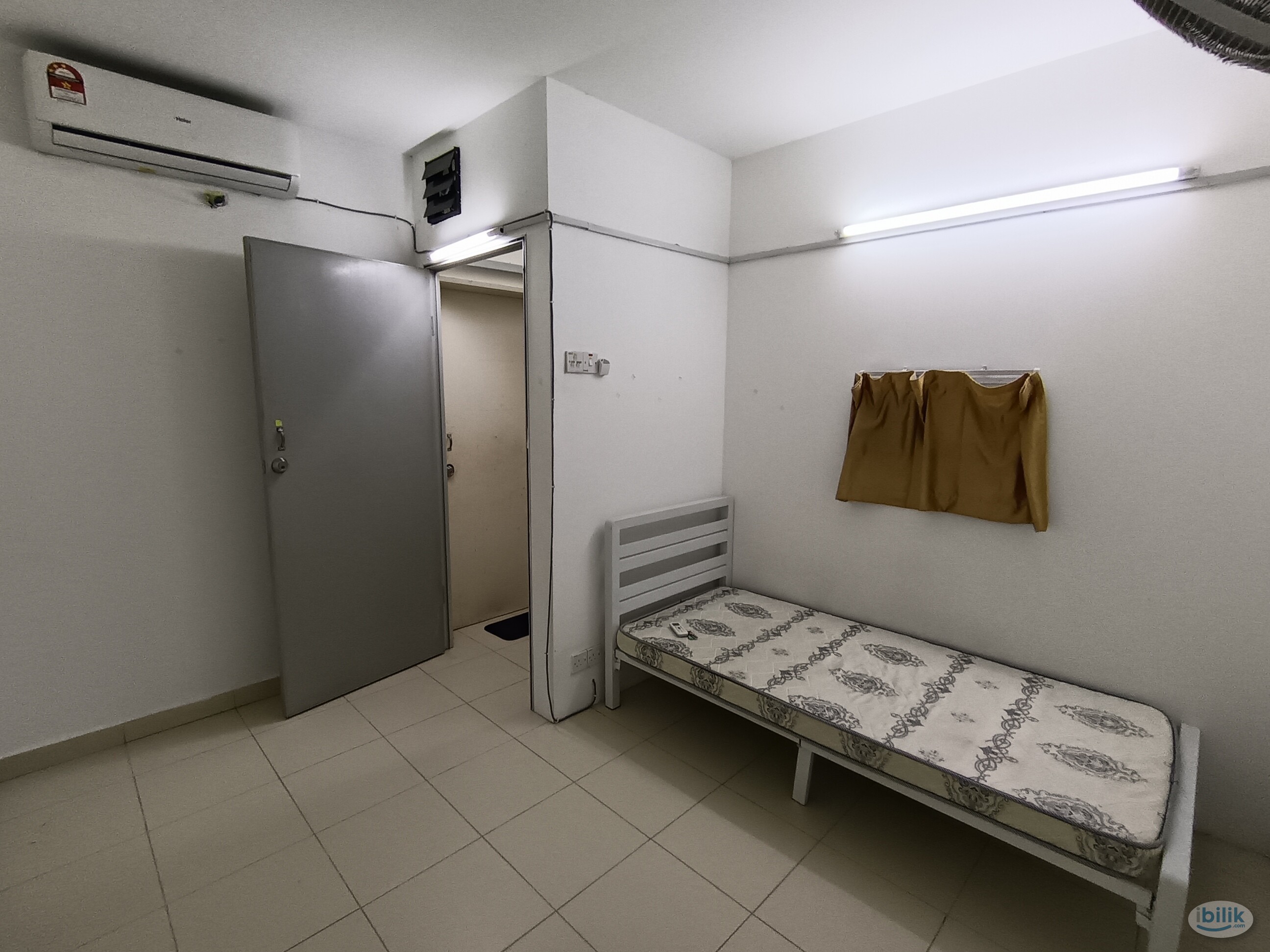 Middle Room at Setia Alam, Shah Alam - Image 2