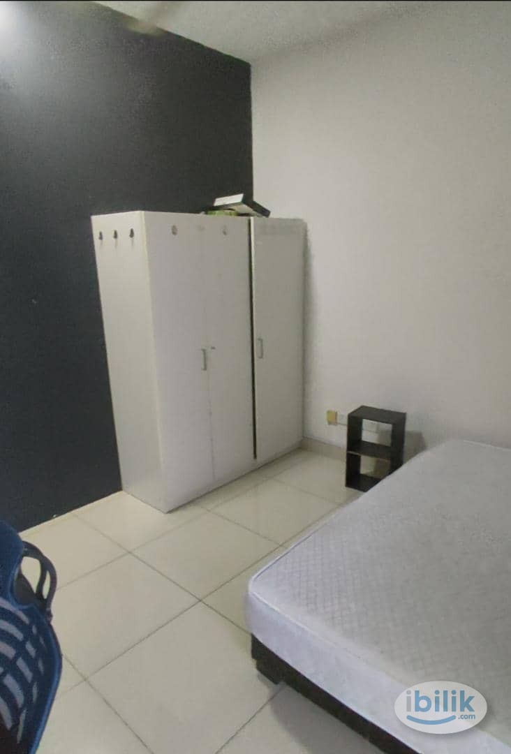 FREE WIFI+WATER+ELECTRIC, BALCONY Middle Room at The Regina, UEP Subang Jaya - Image 2