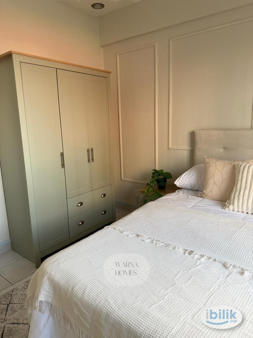 Spacious Aesthetic Master Room at Bangi, Selangor - Image 5