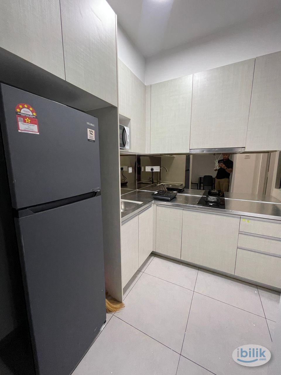 Middle Room at D'Sands Residence, Old Klang Road - Image 4
