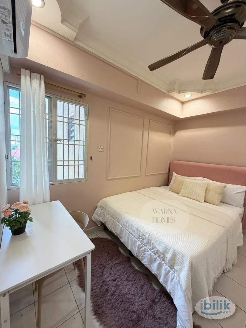 Romantic Cosy Middle Room at Bangi, Selangor - Image 2