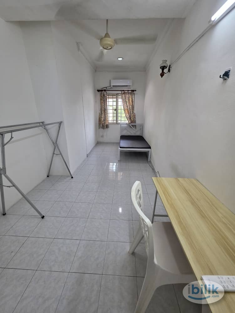 HOT PROMO Last Year🔥 Middle Room Rent at Kota Kemuning near Main Place Mall 🚗Zero Deposit & Include Free Electricity,Wif - Image 3
