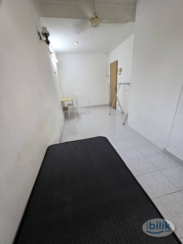 HOT PROMO Last Year🔥 Middle Room Rent at Kota Kemuning near Main Place Mall 🚗Zero Deposit & Include Free Electricity,Wif - Image 4