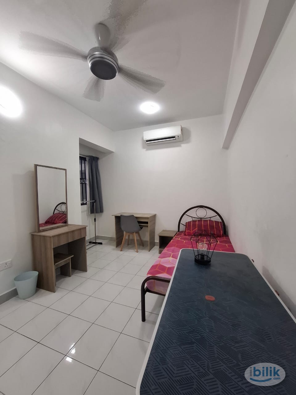 Daman Crimson Middle Room Mix Gen Unit, 2min walk to LRT Lembah Subang - Image 5